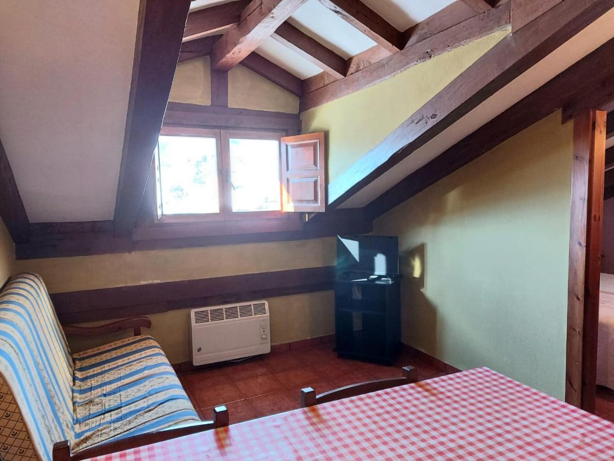 Apartamentos Rurales Las Rocas De Brez Camaleño Extérieur photo