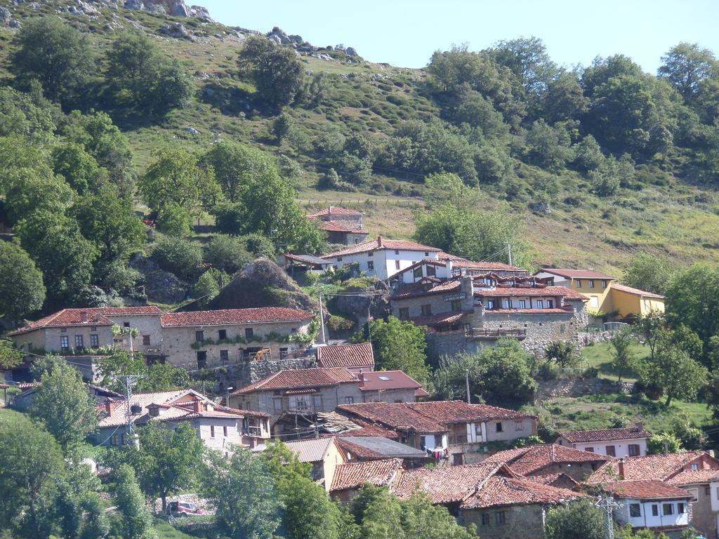 Apartamentos Rurales Las Rocas De Brez Camaleño Extérieur photo